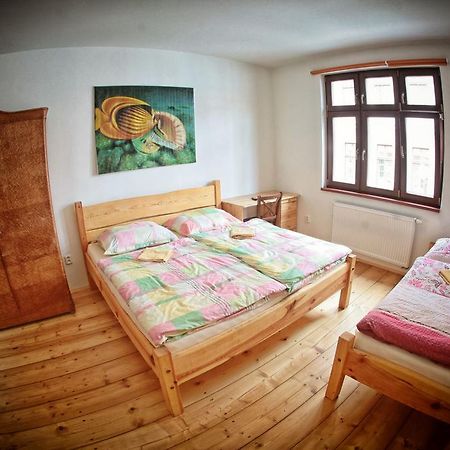 Hostel Singer Pub Ceske Budejovice Luaran gambar
