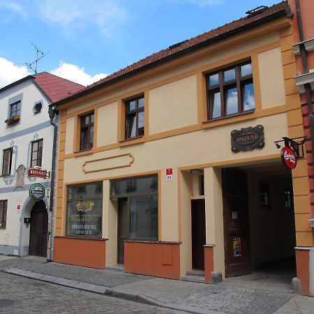 Hostel Singer Pub Ceske Budejovice Luaran gambar