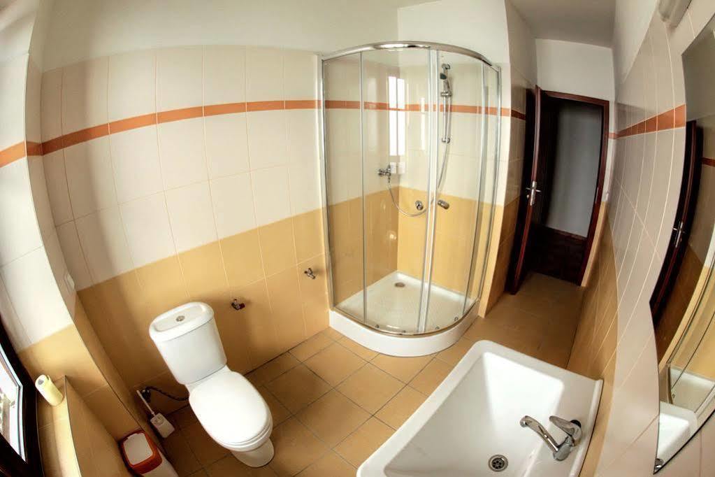 Hostel Singer Pub Ceske Budejovice Luaran gambar